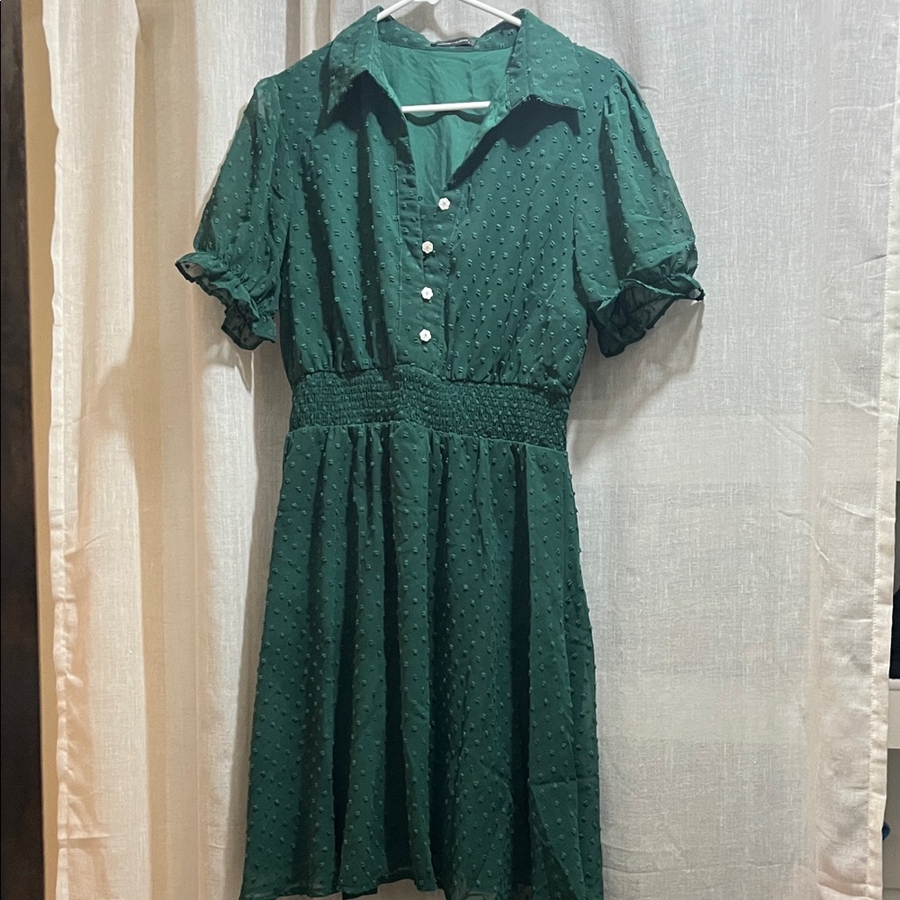 Chic Forest Green Midi Dress